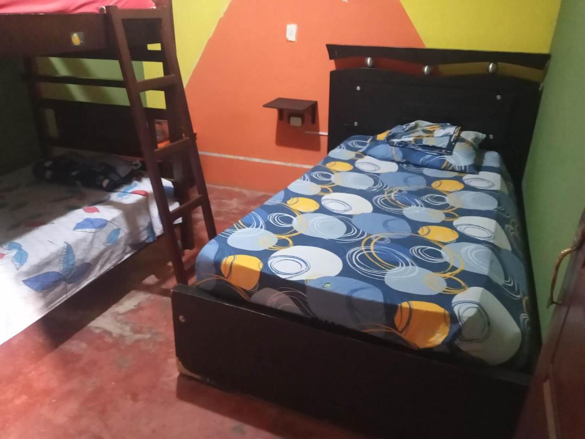 Hostal Musica Y Arte San Agustín Esterno foto