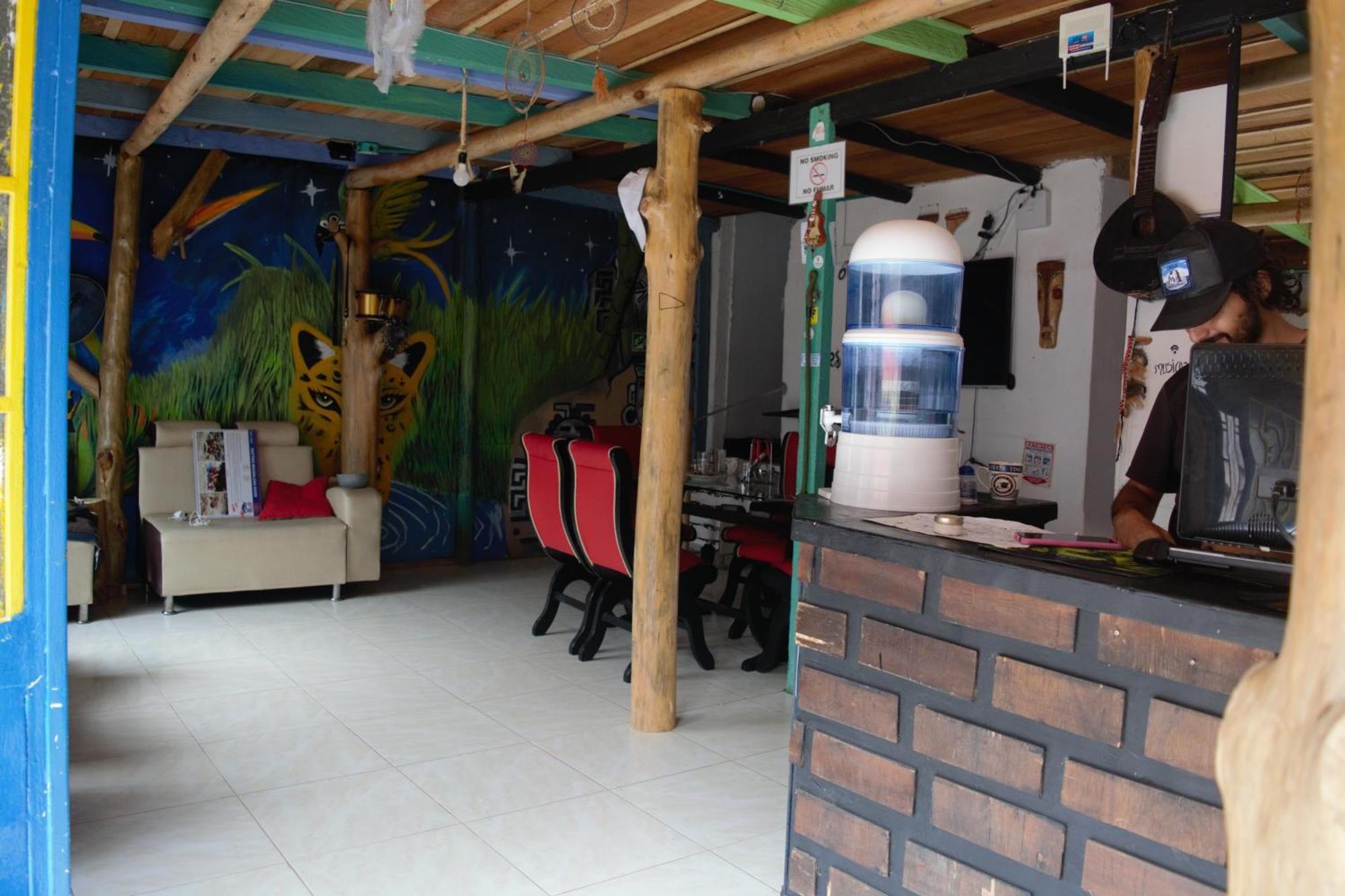 Hostal Musica Y Arte San Agustín Esterno foto