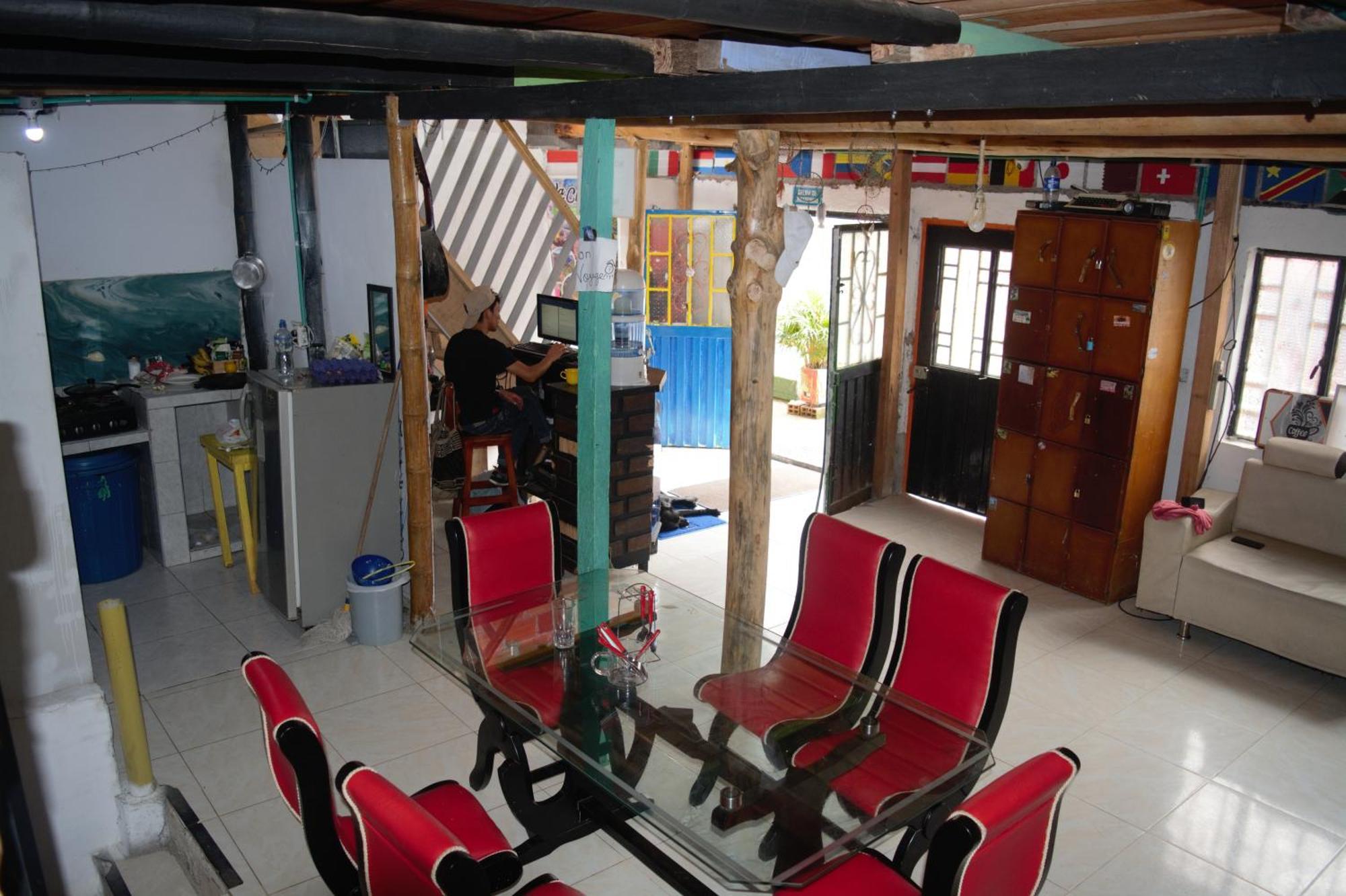 Hostal Musica Y Arte San Agustín Esterno foto